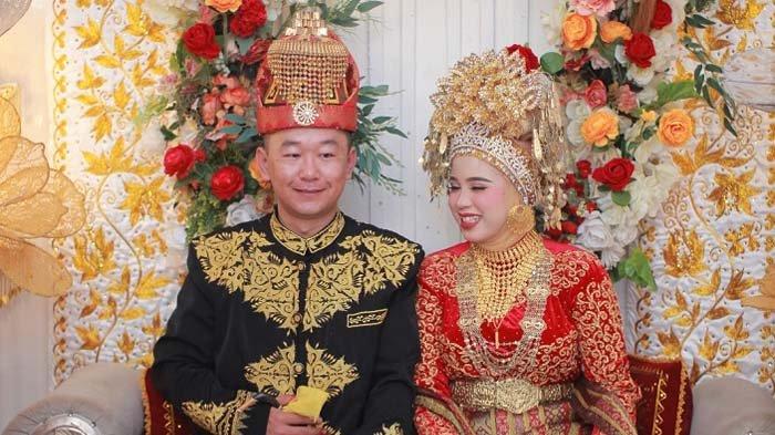 Feng-Guoming-diberi-nama-Muhammad-Ilham-salah-satu-WNA-berkebangsaan-Cina-mempersunting-gadis-Aceh.jpg