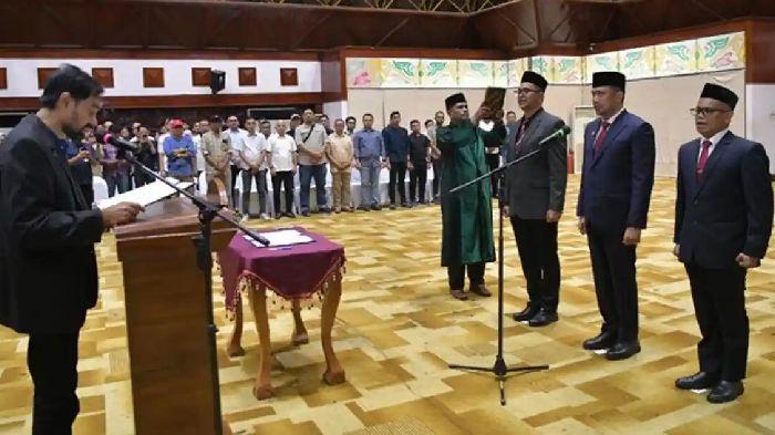 Gubernur Aceh Muzakir Manaf Lantik Tiga Kepala SKPA, Tekankan Serapan Anggaran