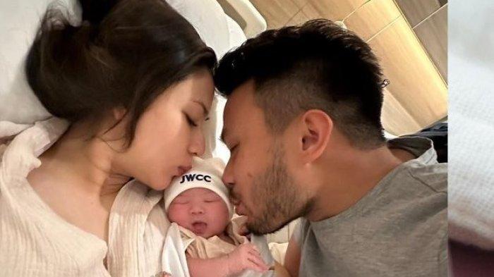 Jessica-Mila-baru-saja-melahirkan-anak-pertamanya-ke-dunia.jpg