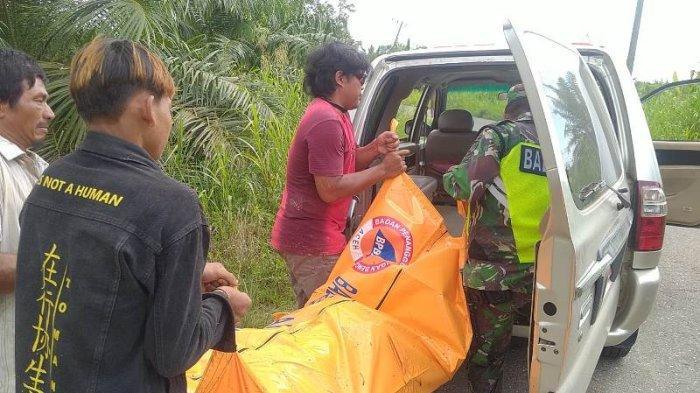 Mayat Mengapung di Sungai Souraya, Berhasil Dievakuasi Tim Polsek Rundeng setelah Terobos Banjir
