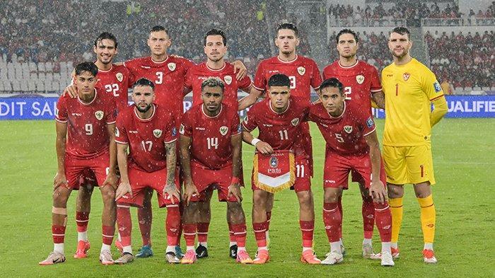 Pemain-Indonesia-Foto-Bersama-Jelang-Lawan-Jepang.jpg