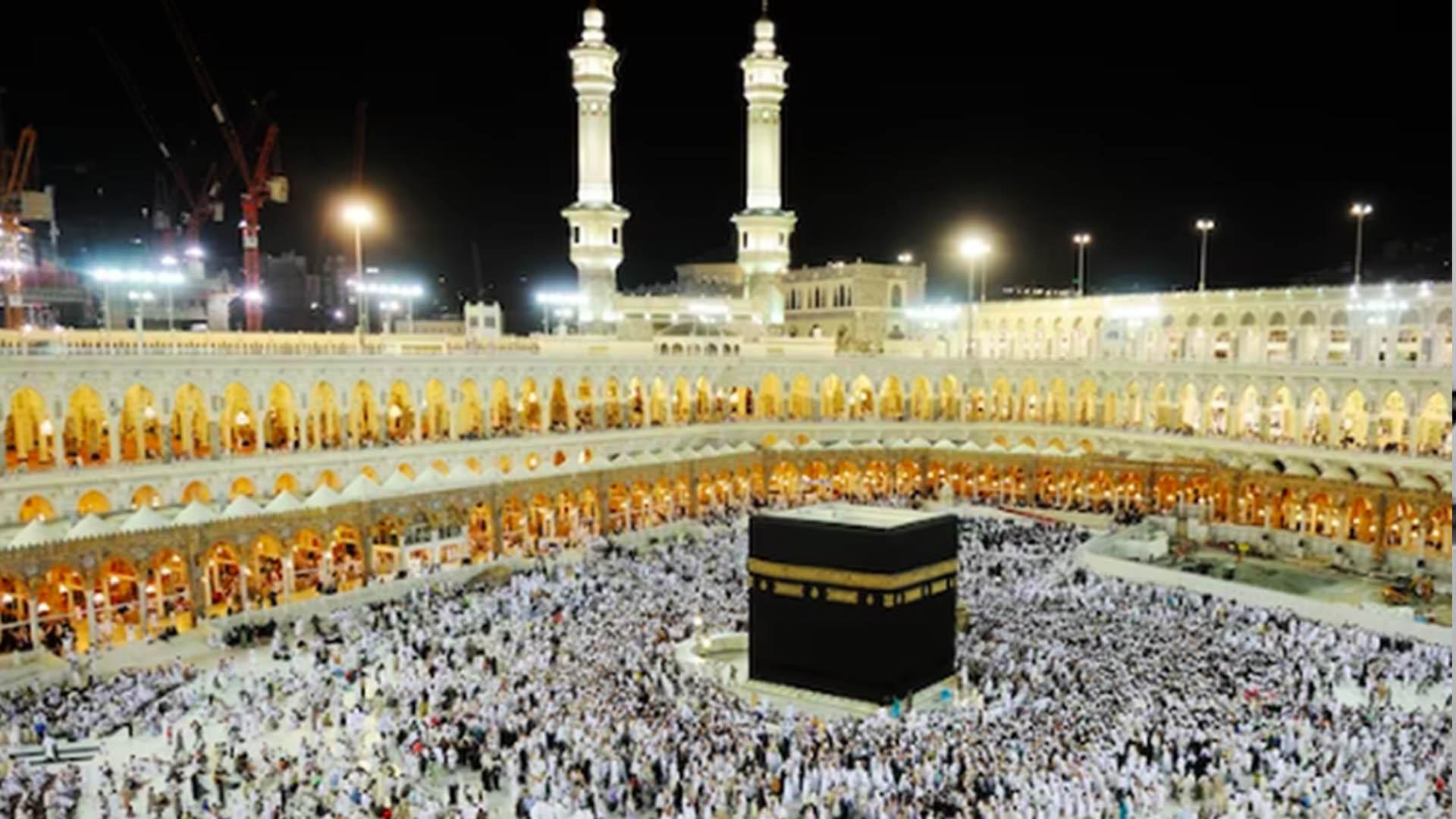 Pemandangan-Mekkah-Arab-Saudi-saat-berlangsung-ibadah-haji.jpg