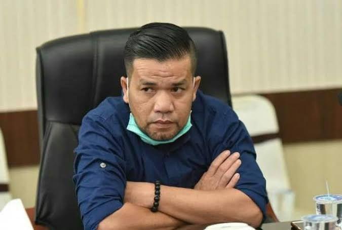Pengamat-Kebijakan-Publik-Dr-Usman-Lamreung-MSi.jpg