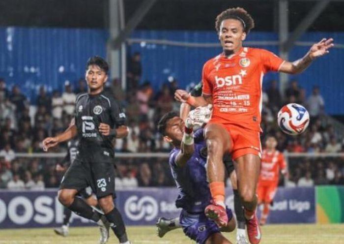 Penyerang-Persiraja-asal-Skotlandia-Connor-Flynn-1.jpg