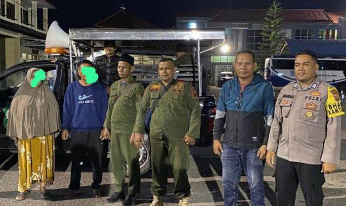 Petugas-Wilayatul-Hisbah-WH-Kota-Langsa-saat-menjemput-terduga-pasangan-khalwat.jpg
