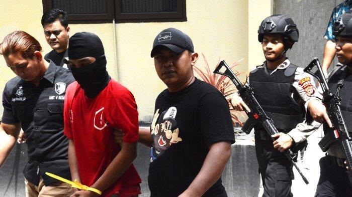 Polisi Limpahkan Berkas Perkara Kasus Pembunuhan Anak Secara Sadis oleh Ibu dan Pacarnya ke Jaksa