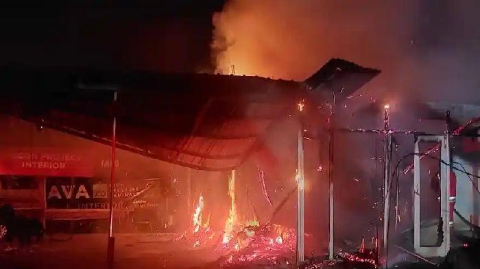 Rumah-warga-Gampong-Ceurih-Kecamatan-Ulee-Kareng-terbakar.jpg