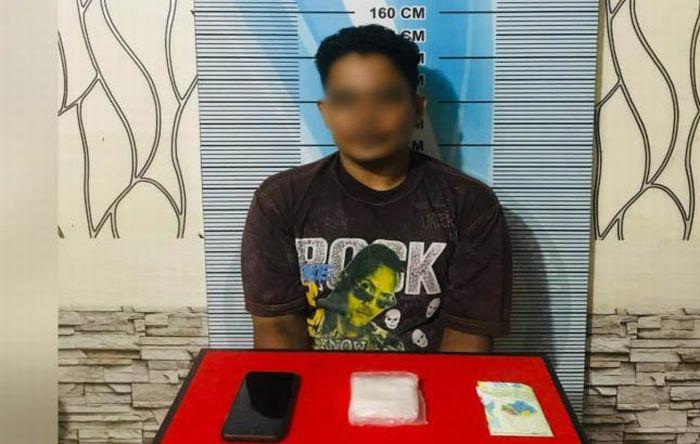 Tim-Unit-Opsnal-Sat-Resnarkoba-Polres-Langsa-seorang-pengedar-sabu.jpg