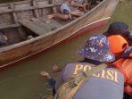 BPBD-Aceh-Tamiang-mengevakuasi-korban-yang-terseret-arus-banjir.jpg