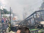 Kondisi-tiga-rumah-hangus-menjadi-abu-setelah-diamuk-si-jago-merah.jpg