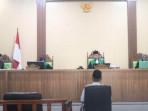 Majelis-Hakim-Mahkamah-Syariyah-Calang-Aceh-Jaya-membacakan-putusan.jpg