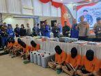 Para-pelaku-perompakan-kapal-TB-Royal-27-di-Perairan-Tanjung-Selatan-Kalsel.jpg