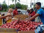 Pedagang-apel.jpg