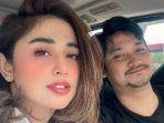 Pedangdut-Dewi-Perssik-resmi-menjadi-janda-usai-Pengadilan-Agama-PA-Jakarta-Selatan.jpg