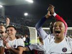 Penyerang-PSG-Kylian-Mbappe-Bersuka-Cita-Saat-Lolos-ke-Semifinal-Liga-Champions.jpg