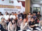 Polres-Metro-Bekasi-berhasil-meringkus-dua-residivis-pencuri-uang-di-ATM.jpg