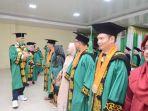 Rektor-Universitas-Malikussaleh-Prof-Dr-Herman-Fithra-Asean-Eng-menyalami-tiga-guru-besar.jpg