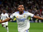 Rodrygo-merayakan-gol-yang-ia-cetak-dalam-laga-Real-Madrid-vs-Manchester-City.jpg