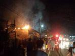 Satu-unit-ruko-terbakar-di-pinggir-jalan-nasional-Banda-Aceh-Medan-Aceh-Timur.jpg
