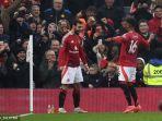 Selebrasi-Bruno-Fernandes-usai-bikin-gol-dalam-laga-pekan-ke-11-Liga-Inggris-2024-2025.jpg