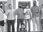 Tersangka-ZN-guru-honorer-cabul-saat-diamankan-polisi-di-Mapolres-Seluma.jpg