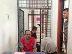 Tersangka-kasus-tindak-pidana-penyebaran-konten-pornografi-diserahkan-ke-Kejaksaan.jpg