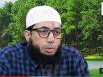 khalid-basalamah.jpg
