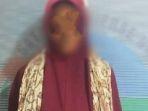 mh-memperlihatkan-barang-bukti-berupa-ganja-seberat-500-gram-dalam-bungkusan-plastik-kain.jpg