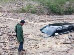 mobil-kijang-innova-terjebak-longsor-di-gayo-lues.jpg