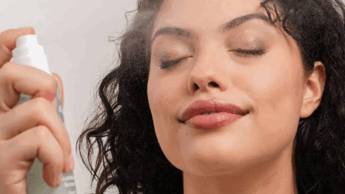 4 Rekomendasi Setting Spray Murah di Bawah 100 Ribu untuk Makeup Bebas Luntur - Tribunshopping.com