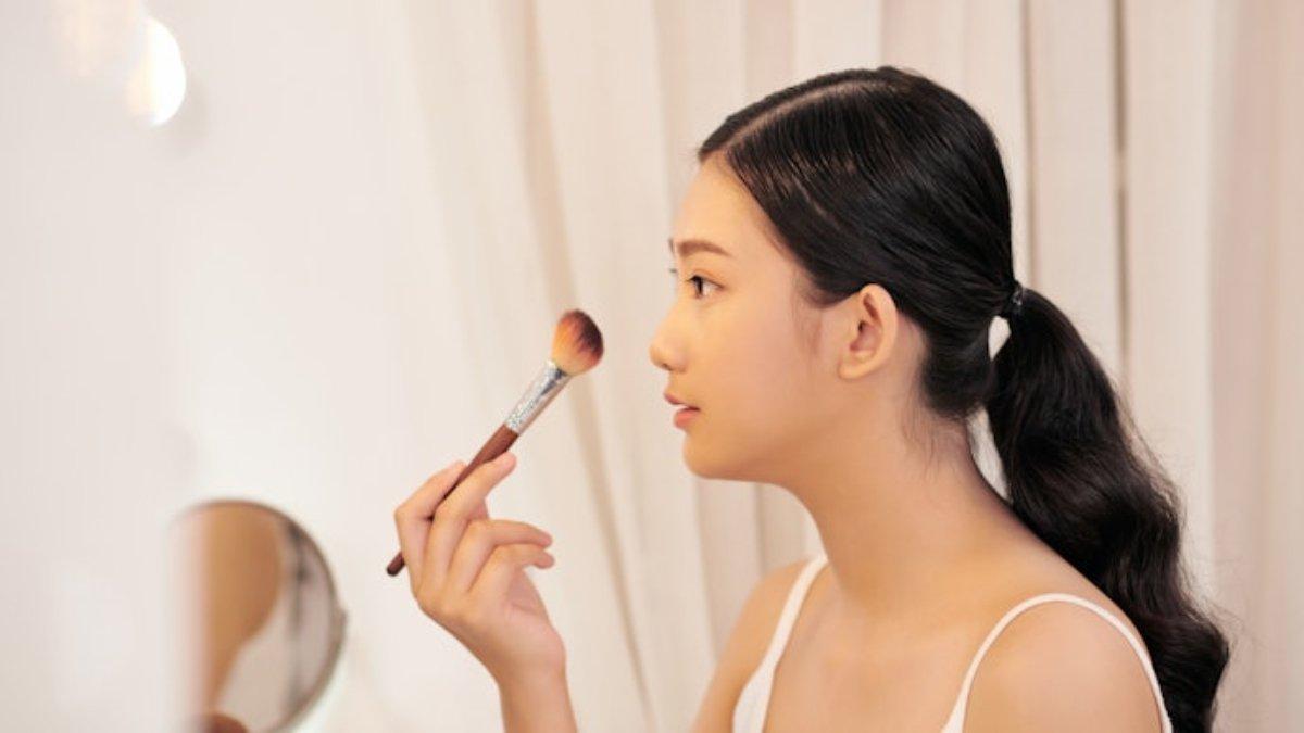 5 Rekomendasi Bedak Matte untuk Kulit Wajah Mudah Berminyak