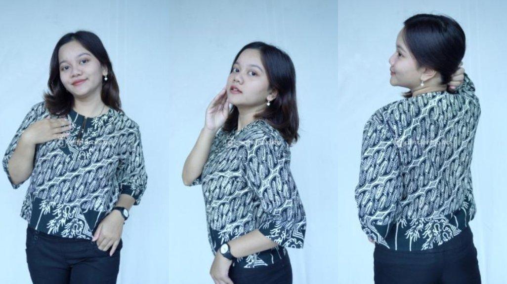 Blouse Kantor Resleting Batik Cap Bahan Katun, hadir dengan warna yang cocok untuk pemilik kulit dengan undertone cool.