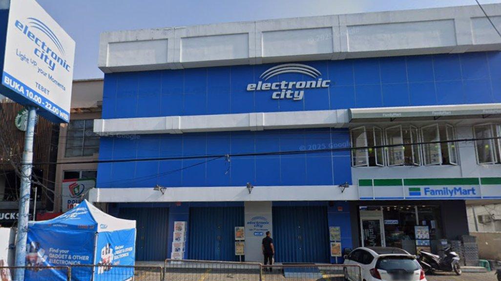 Foto Electronic City Ruko Tebet di Jl. Tebet Raya No.29, RT.1/RW.2, Tebet Timur, Kecamatan Tebet, Kota Jakarta Selatan, Daerah Khusus Ibukota Jakarta 12820, yang diambil Google Maps pada Mei 2025.