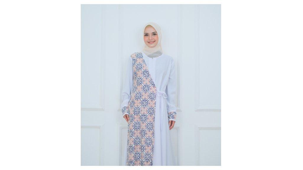 Gamis Batik Kombinasi Wolfis Lux Motif Putih