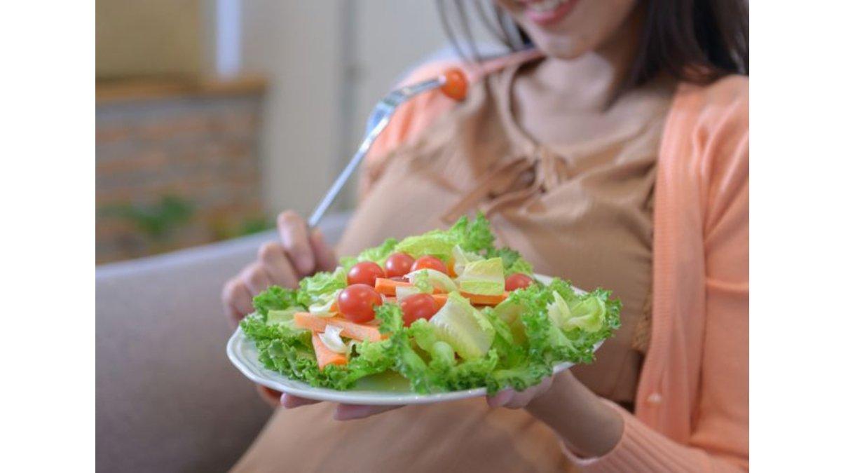 Ibu Hamil Makan Sehat
