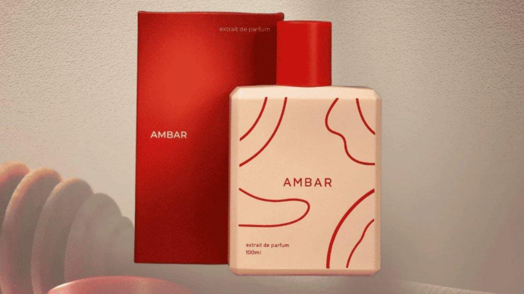 Hangat, misterius, dan berkelas. Perpaduan spicy & woody yang cocok unisex, premium vibes banget.