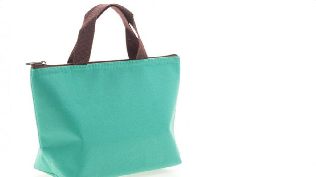 Ilustrasi Cooler Bag.