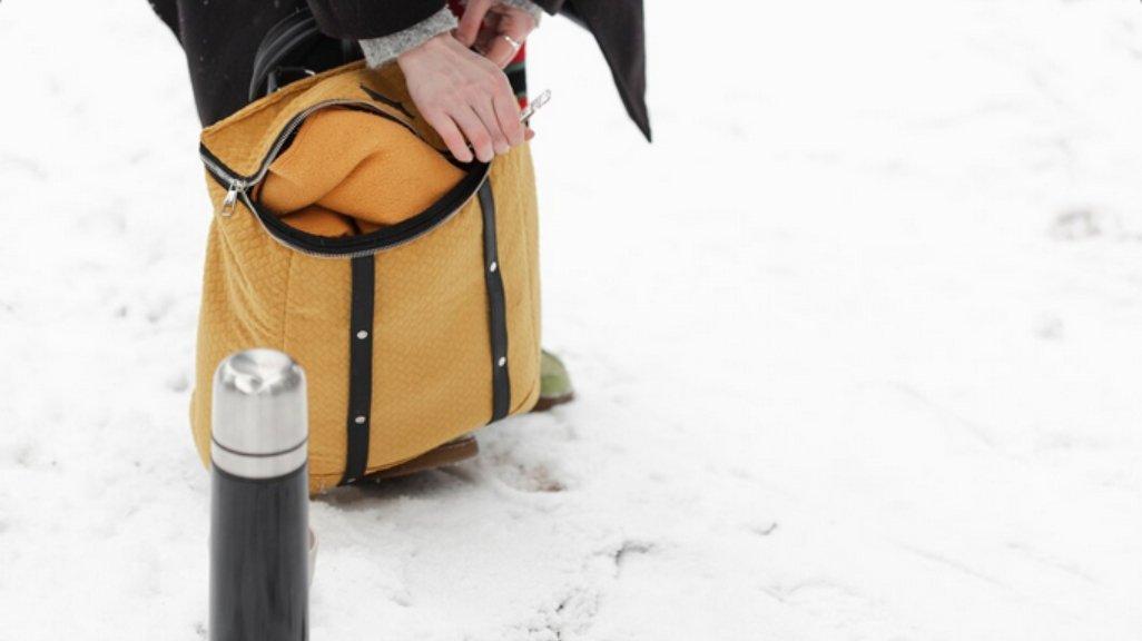 Ilustrasi Cooler Bag.