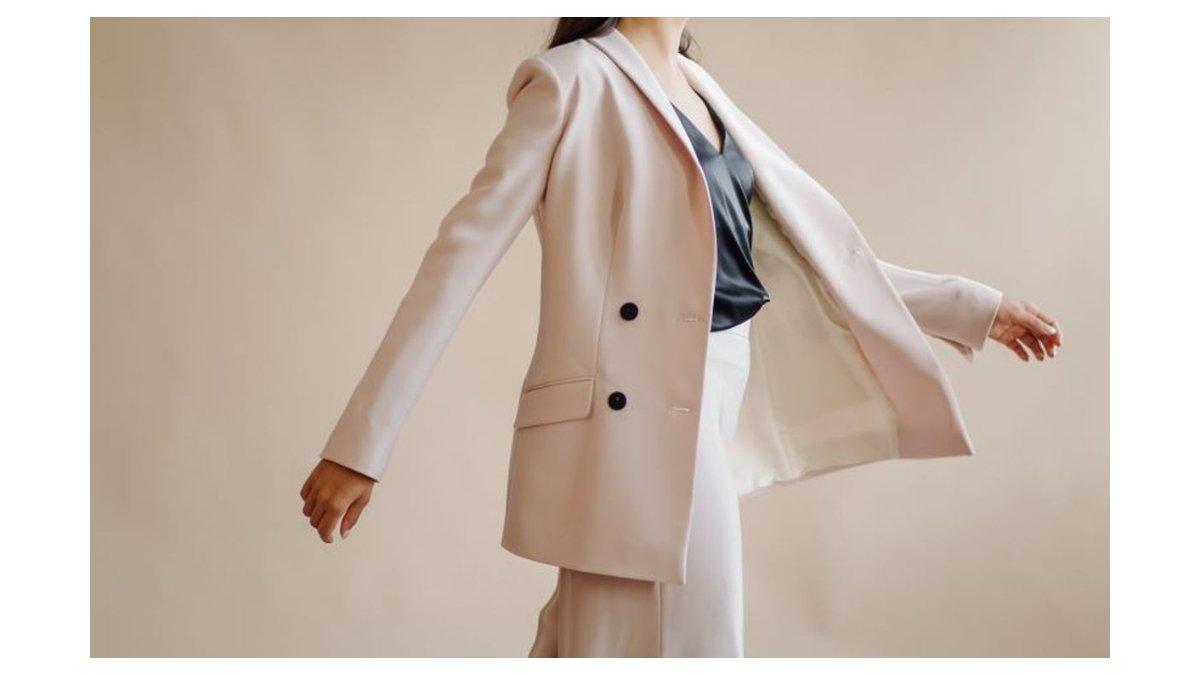 5 Tips Memilih Blazer agar Terlihat Elegan dan Profesional - Tribunshopping.com