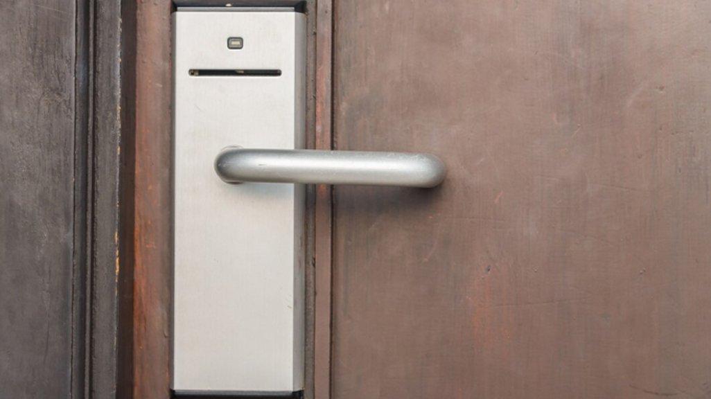 Ilustrasi Smart Door Lock.