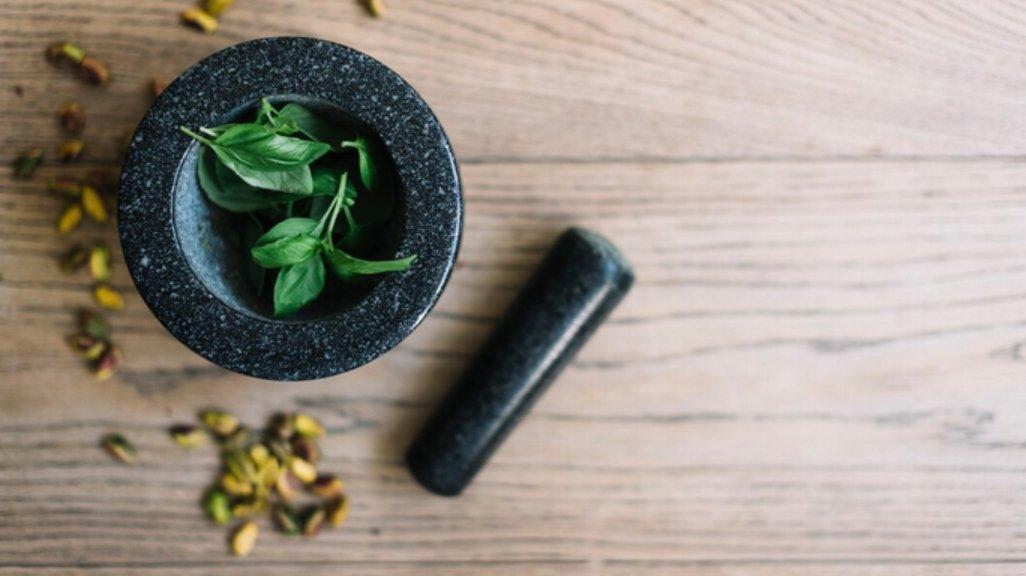 Ilustrasi cobek batu.