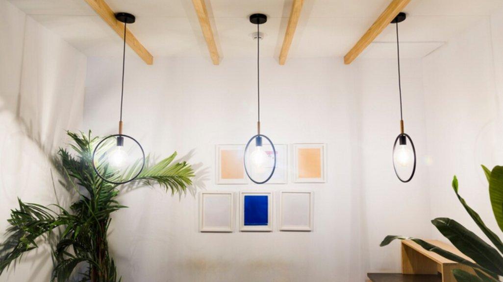 Ilustrasi lampu rumah.