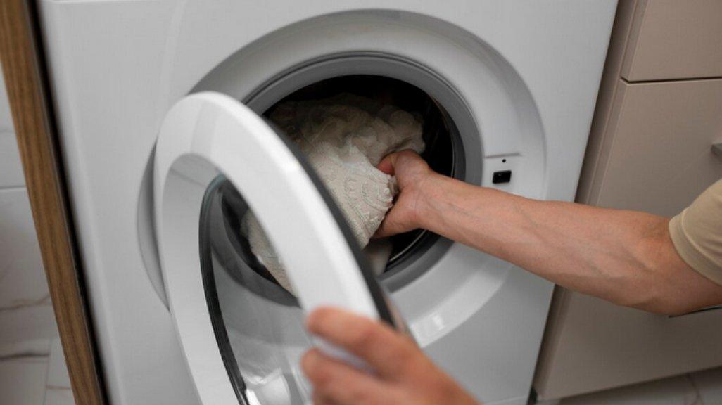 Ilustrasi mesin cuci.