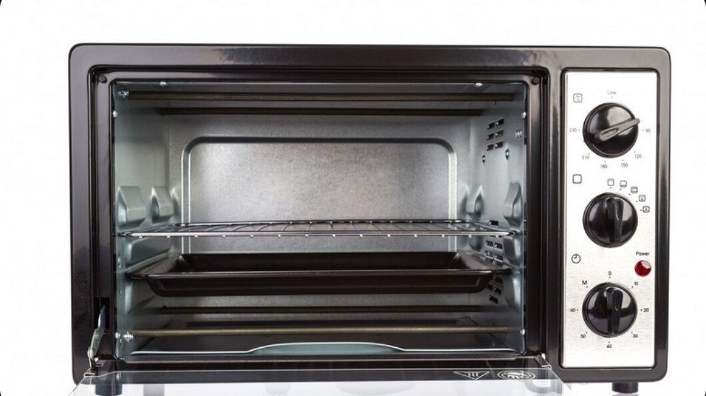 Ilustrasi oven listrik.