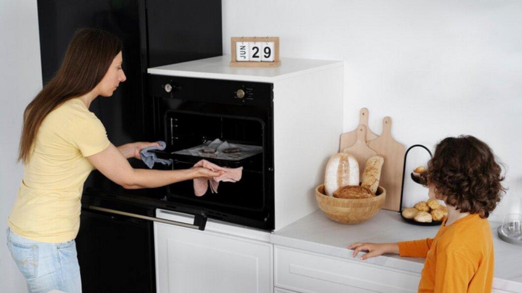 Ilustrasi oven listrik.