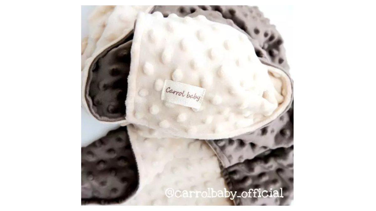 Ilustrasi rekomendasi Carrol Double sided minky blanket cream - dark born