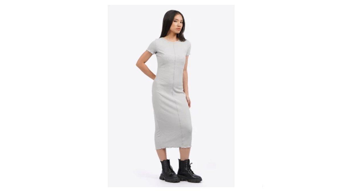 Ilustrasi rekomendasi Colorbox Overlock Short Sleeve Midi Dress 