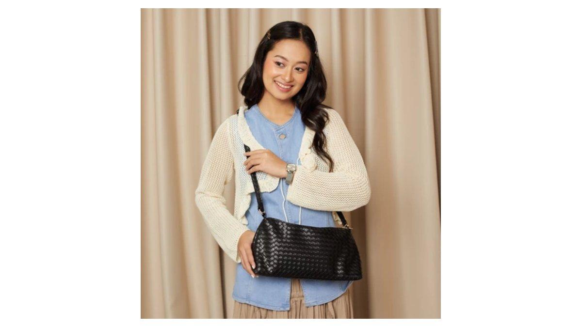 Ilustrasi rekomendasi Sophie Martin Tas Selempang Wanita Felicity Bag