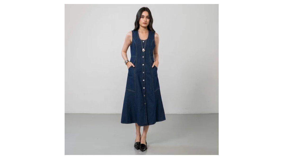 Ilustrasi rekomendasi This Is April Lita Dress dengan desain yang manis