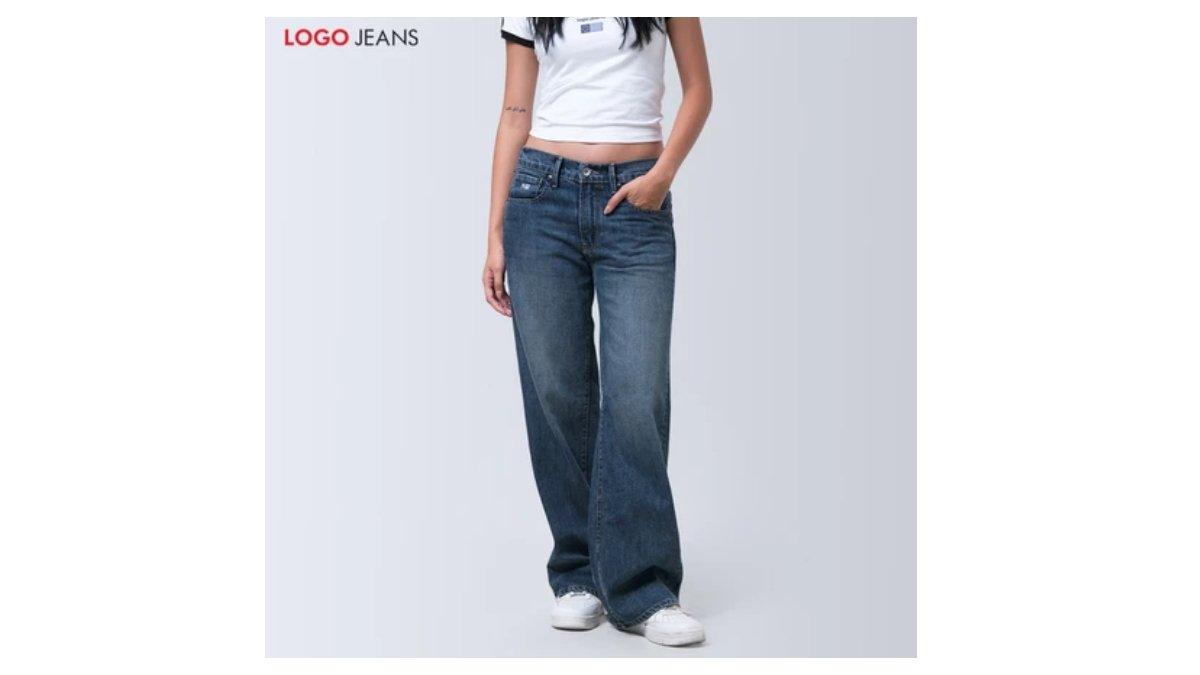Ilustrasi rekomendasi celana wanita Logo Jeans Loose Fit J7 Series 43LJ7L3ML